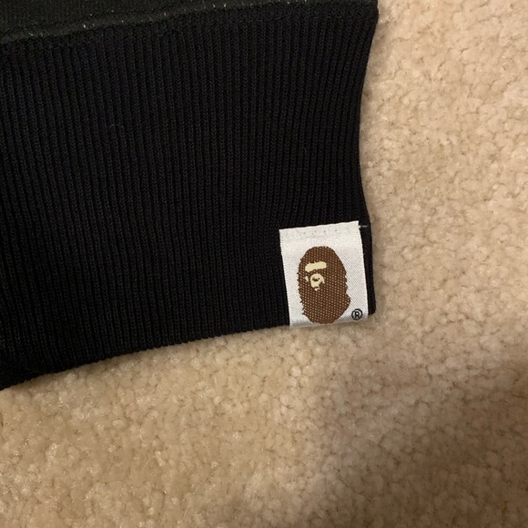 SOLD -A Bathing Ape Galaxy Camo Shark Hoodie Small - Picture 7 of 8